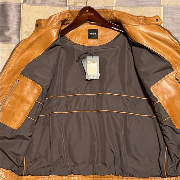 Hugo Boss Tan Leather Bomber Jacket - Picture 8 of 11